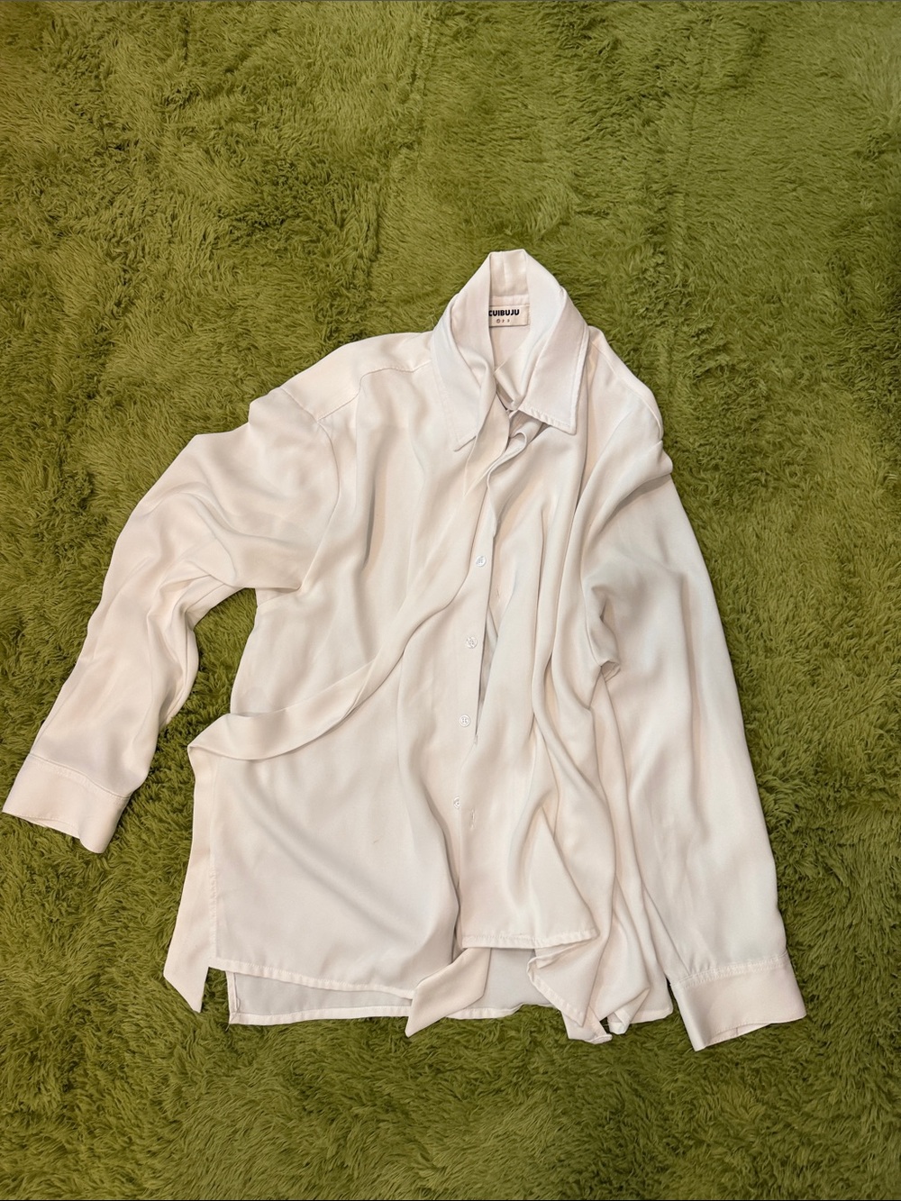Minimalist Cream Button-Down Shirt - Unbranded